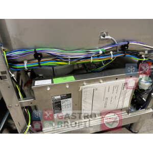 Meiko Haubenspülmaschine UPster H 500 M2 BJ 2022 mit Zu7Ablauftische, Galgenbrause und mobilem Enthärter